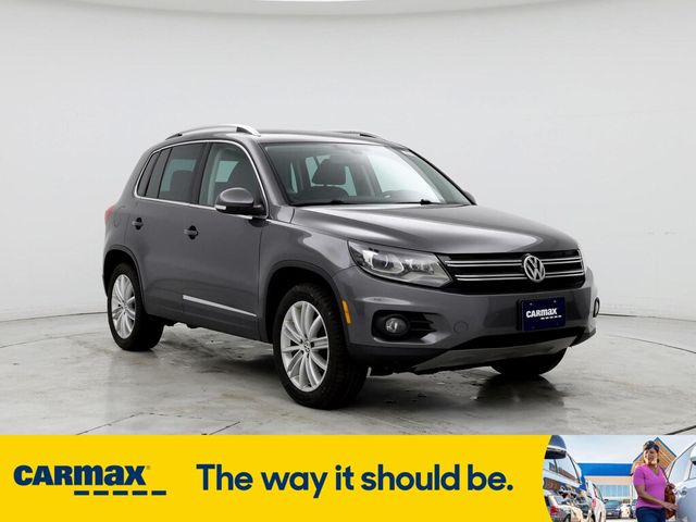 2016 Volkswagen Tiguan SE