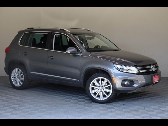 2016 Volkswagen Tiguan SE