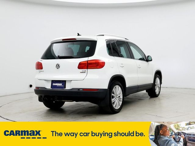 2016 Volkswagen Tiguan SE