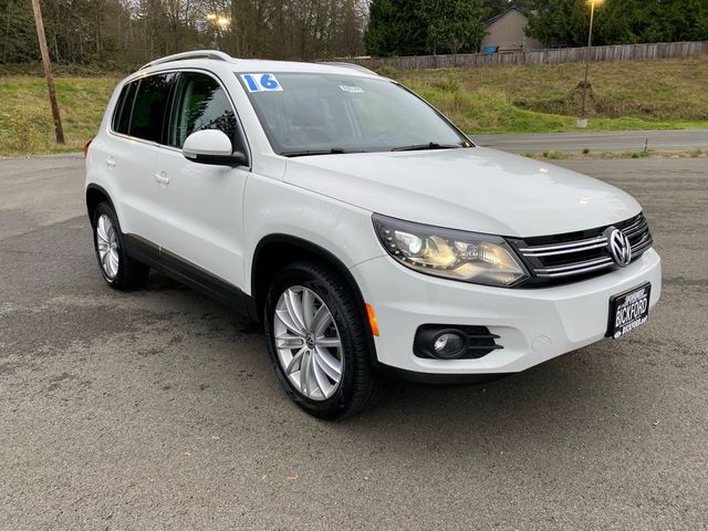 2016 Volkswagen Tiguan SE