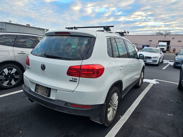 2016 Volkswagen Tiguan SE