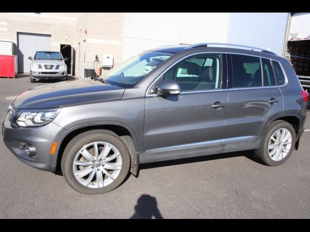 2016 Volkswagen Tiguan SE