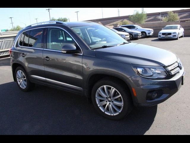 2016 Volkswagen Tiguan SE