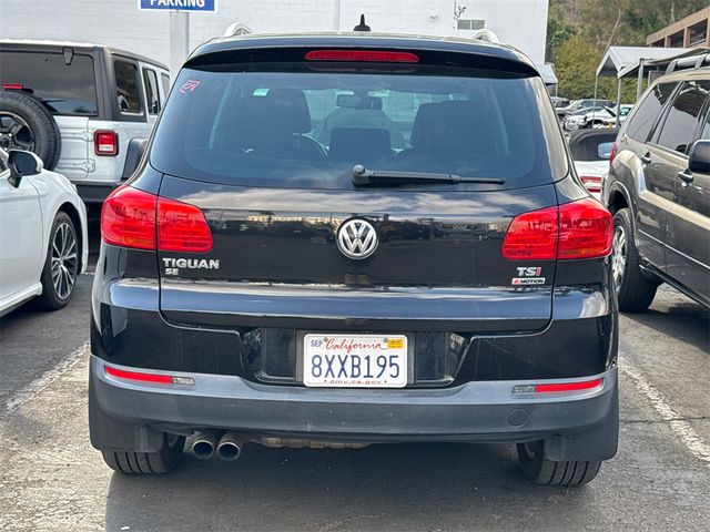 2016 Volkswagen Tiguan SE