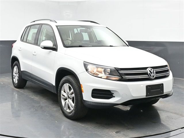 2016 Volkswagen Tiguan S