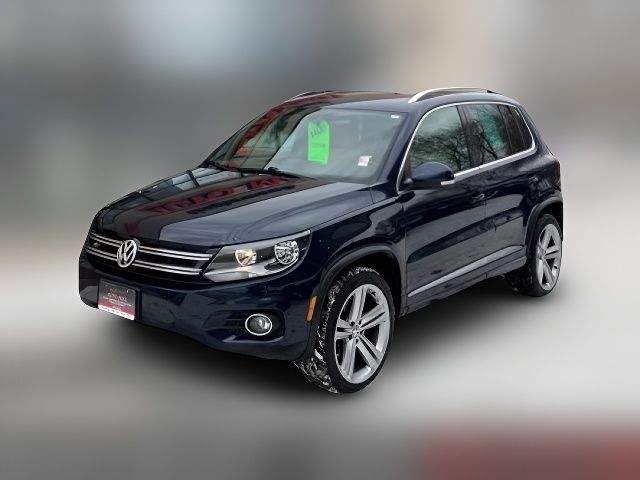 2016 Volkswagen Tiguan R-Line