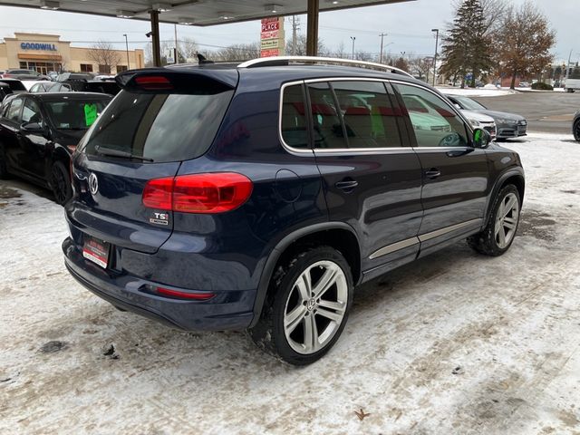 2016 Volkswagen Tiguan R-Line