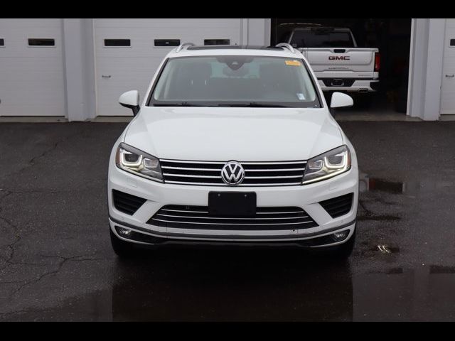 2016 Volkswagen Touareg Lux