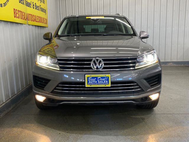 2016 Volkswagen Touareg Lux