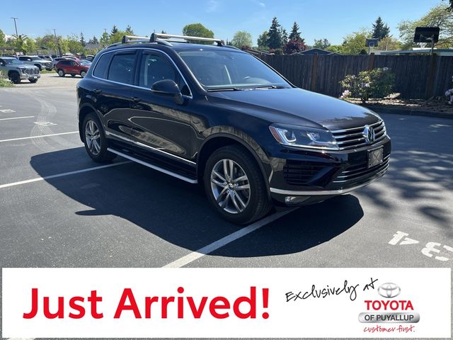 2016 Volkswagen Touareg Lux