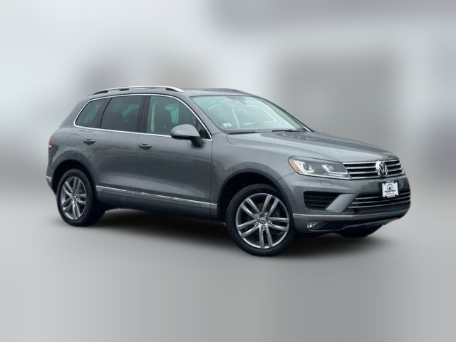 2016 Volkswagen Touareg Lux