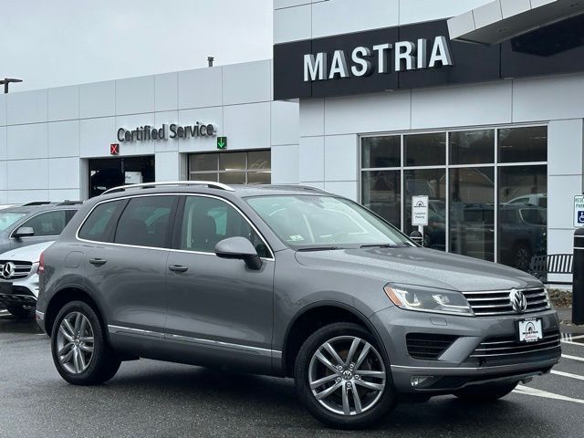 2016 Volkswagen Touareg Lux