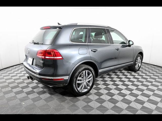 2016 Volkswagen Touareg Lux