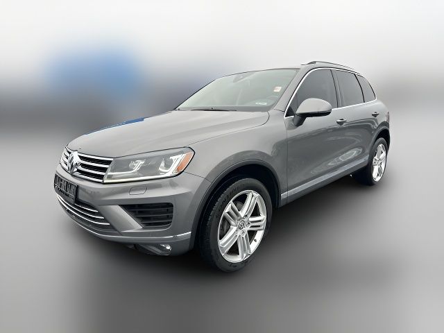 2016 Volkswagen Touareg Executive