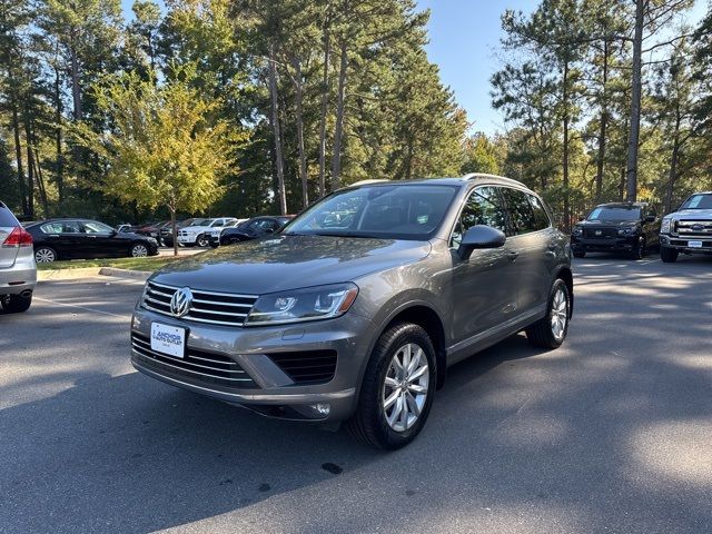 2016 Volkswagen Touareg Sport Technology