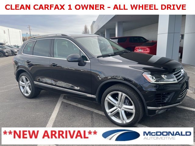 2016 Volkswagen Touareg Executive