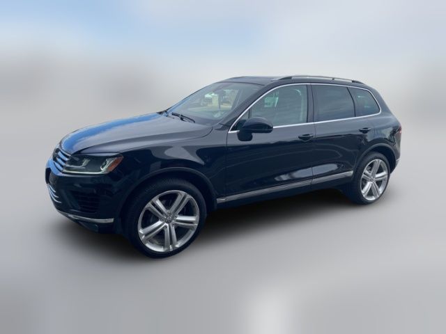 2016 Volkswagen Touareg Executive