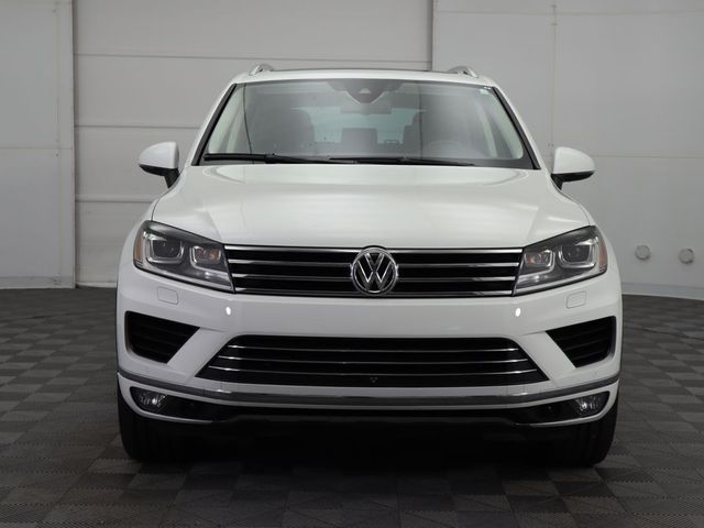 2016 Volkswagen Touareg Sport