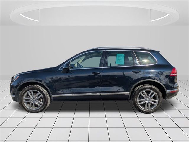 2016 Volkswagen Touareg Lux