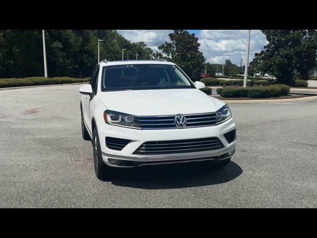 2016 Volkswagen Touareg Lux