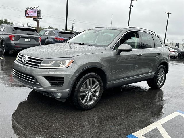 2016 Volkswagen Touareg Lux