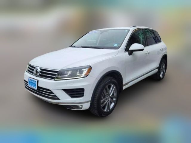 2016 Volkswagen Touareg Lux