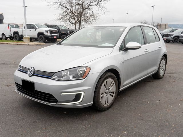 2016 Volkswagen e-Golf SE