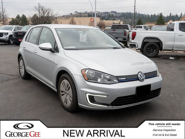 2016 Volkswagen e-Golf SE