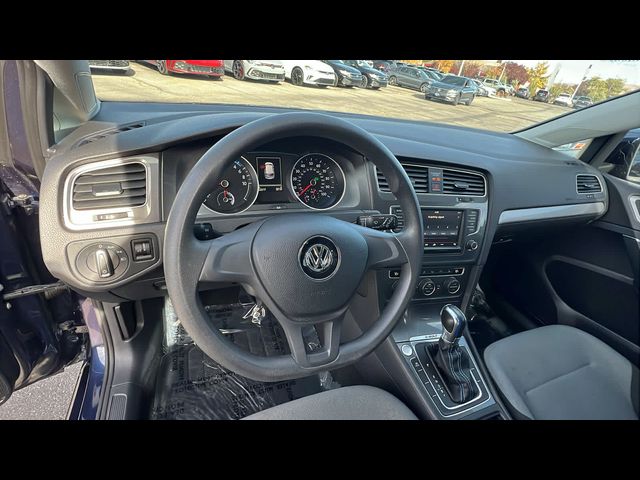 2016 Volkswagen e-Golf SE