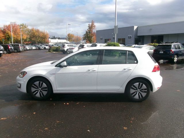 2016 Volkswagen e-Golf SE