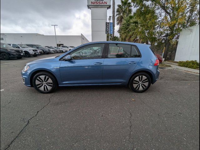 2016 Volkswagen e-Golf SE