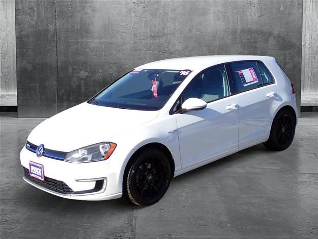 2016 Volkswagen e-Golf SE