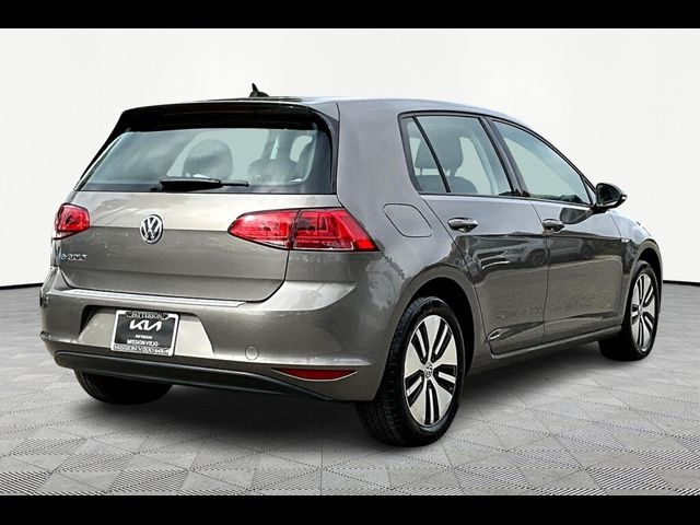 2016 Volkswagen e-Golf SE