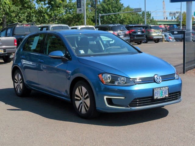 2016 Volkswagen e-Golf SE