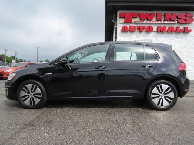 2016 Volkswagen e-Golf SE