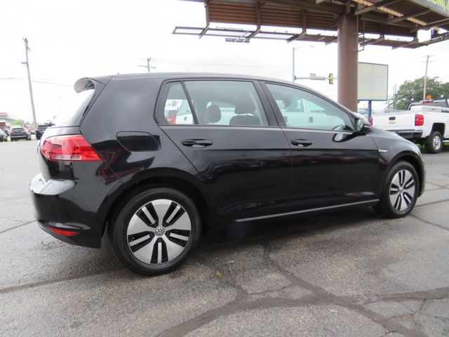 2016 Volkswagen e-Golf SE