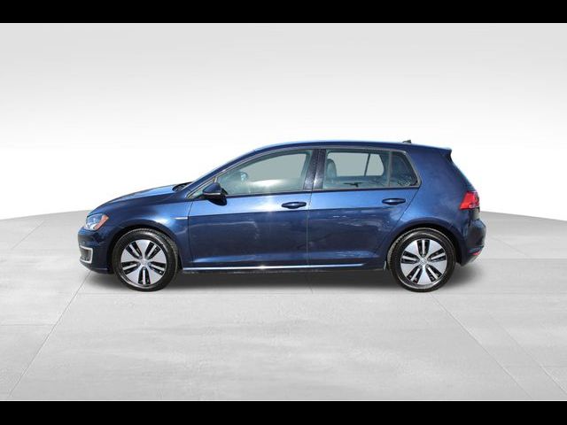 2016 Volkswagen e-Golf SE