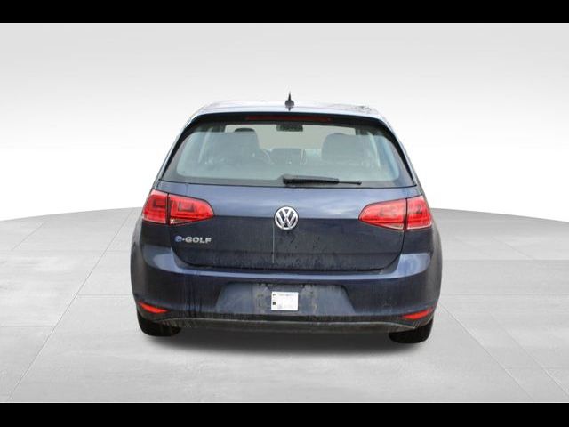 2016 Volkswagen e-Golf SE