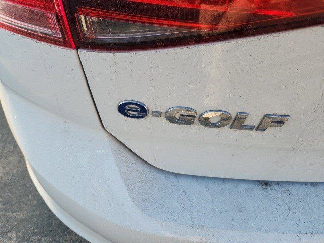 2016 Volkswagen e-Golf SE