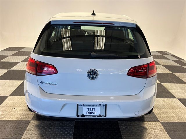 2016 Volkswagen e-Golf SE