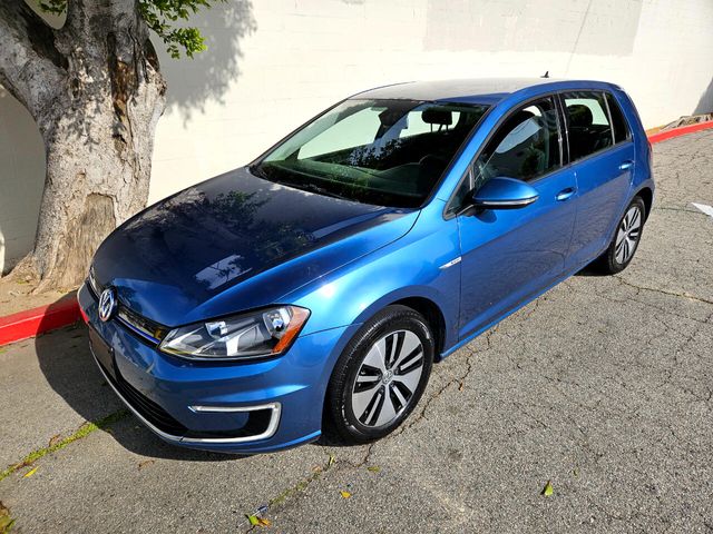 2016 Volkswagen e-Golf SE
