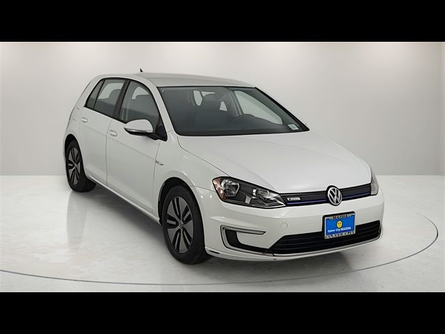 2016 Volkswagen e-Golf SE