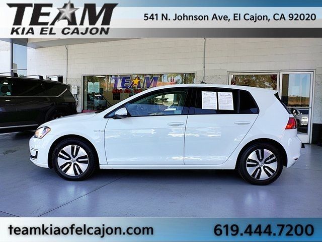 2016 Volkswagen e-Golf SE