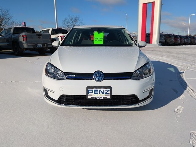 2016 Volkswagen e-Golf SE