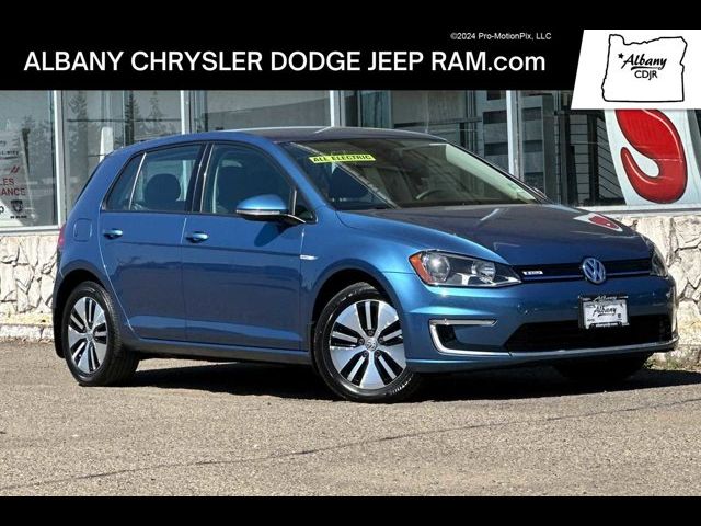 2016 Volkswagen e-Golf SE