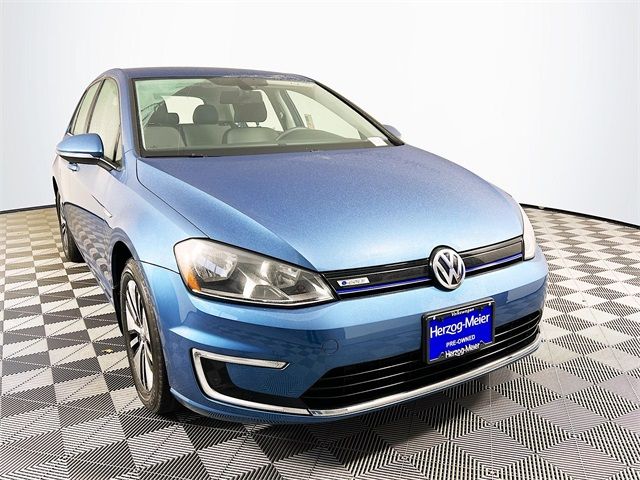 2016 Volkswagen e-Golf SE