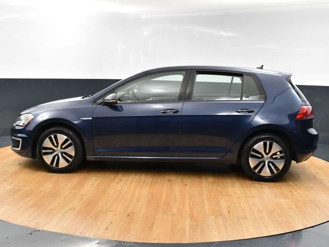 2016 Volkswagen e-Golf SE