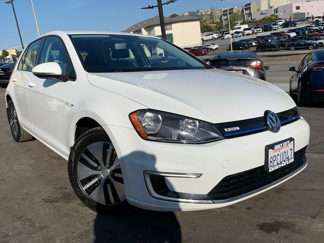 2016 Volkswagen e-Golf SE