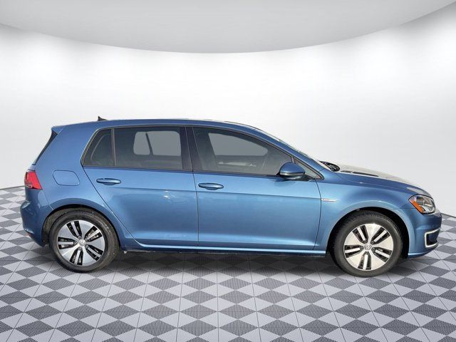 2016 Volkswagen e-Golf SE