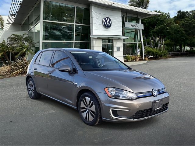 2016 Volkswagen e-Golf SE